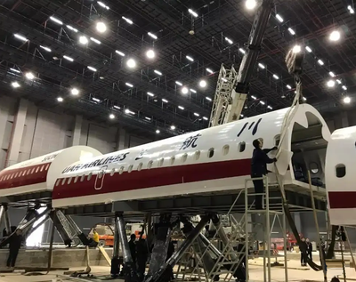 大型六轴运动平台实现客机的仿真测试